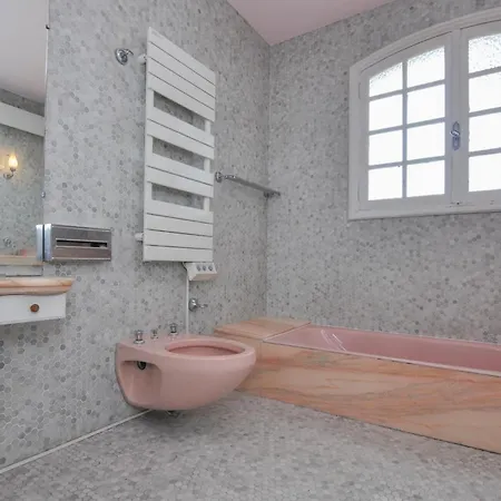 In With Private Swimming Pool, Be Inside Or Outside * Antibes