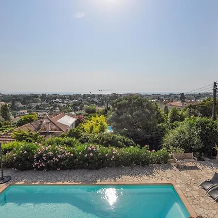 Lovely In 度假居 *