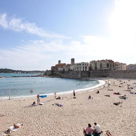 Holiday home In With Private Swimming Pool, Be Inside Or Outside Antibes