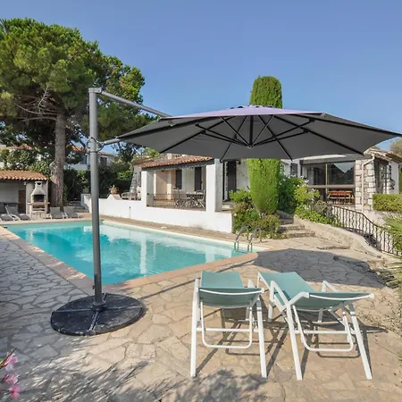 Holiday home In With Private Swimming Pool, Be Inside Or Outside *